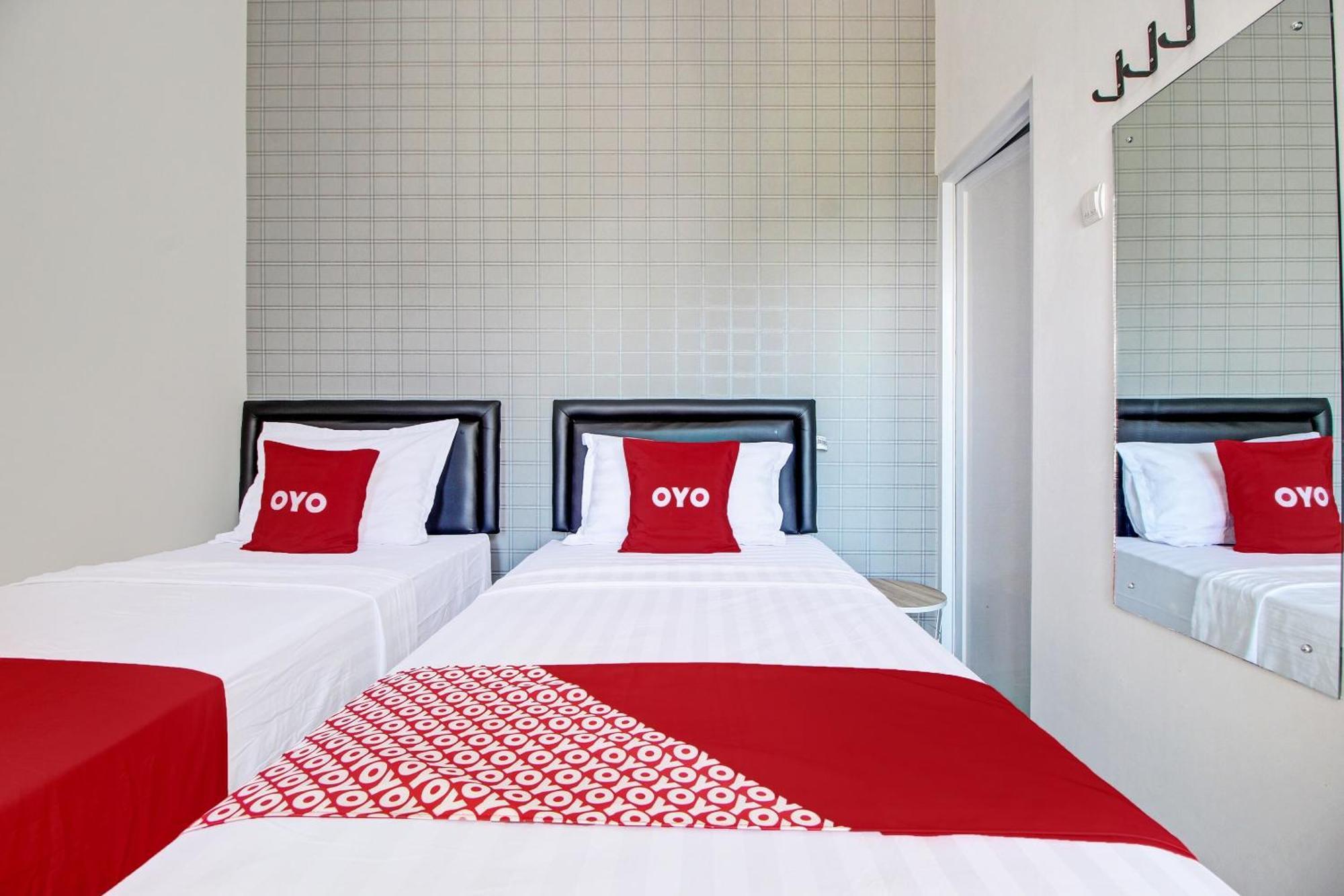 Super Oyo Collection O 92363 Kp Inn Yogyakarta Exterior photo