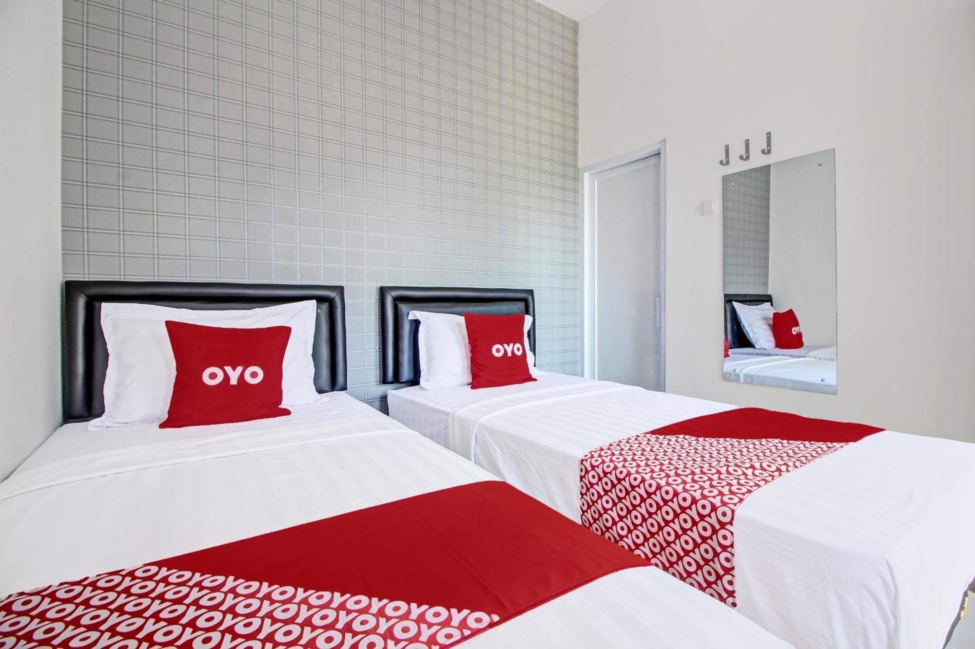 Super Oyo Collection O 92363 Kp Inn Yogyakarta Exterior photo