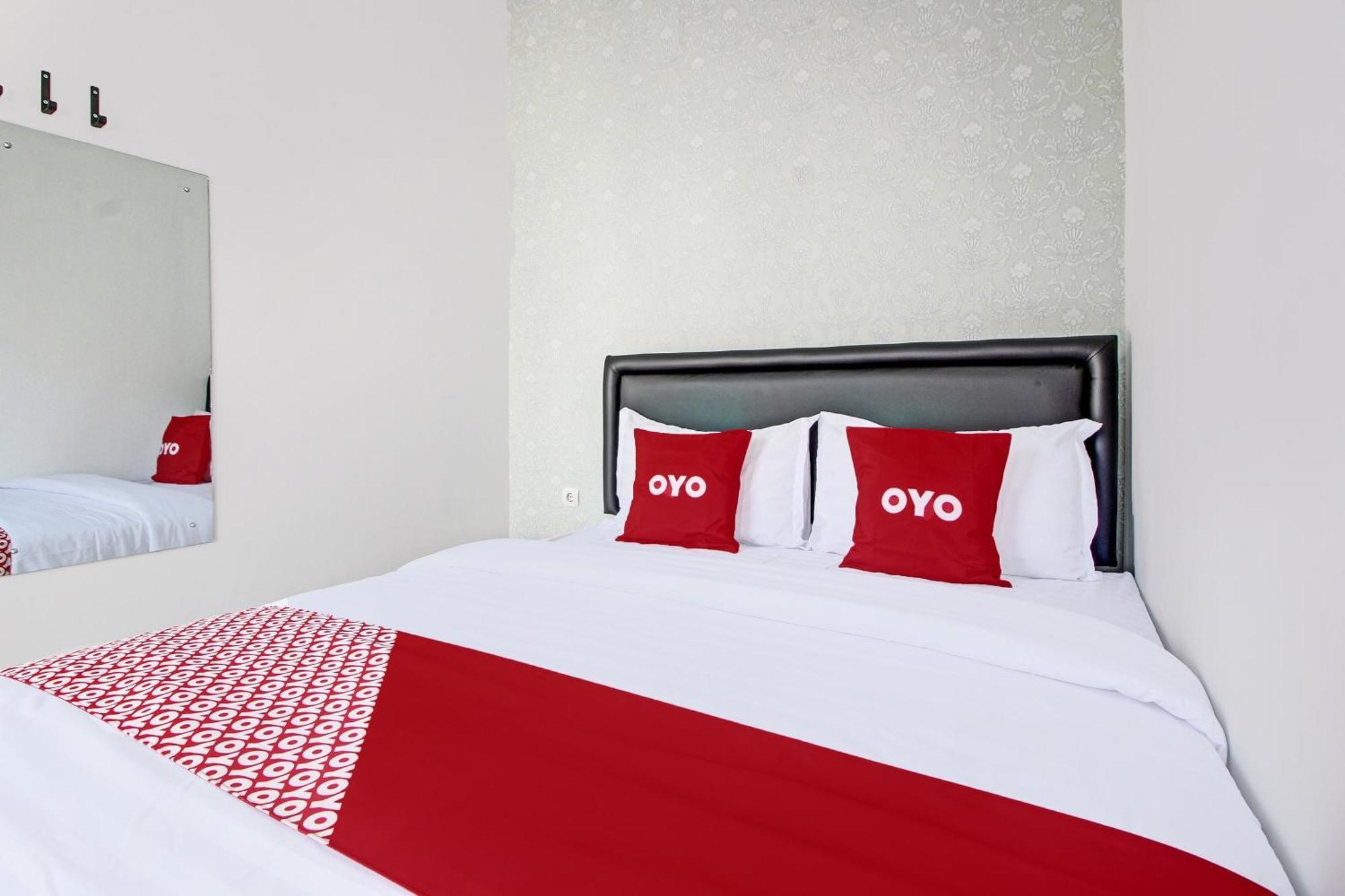 Super Oyo Collection O 92363 Kp Inn Yogyakarta Exterior photo