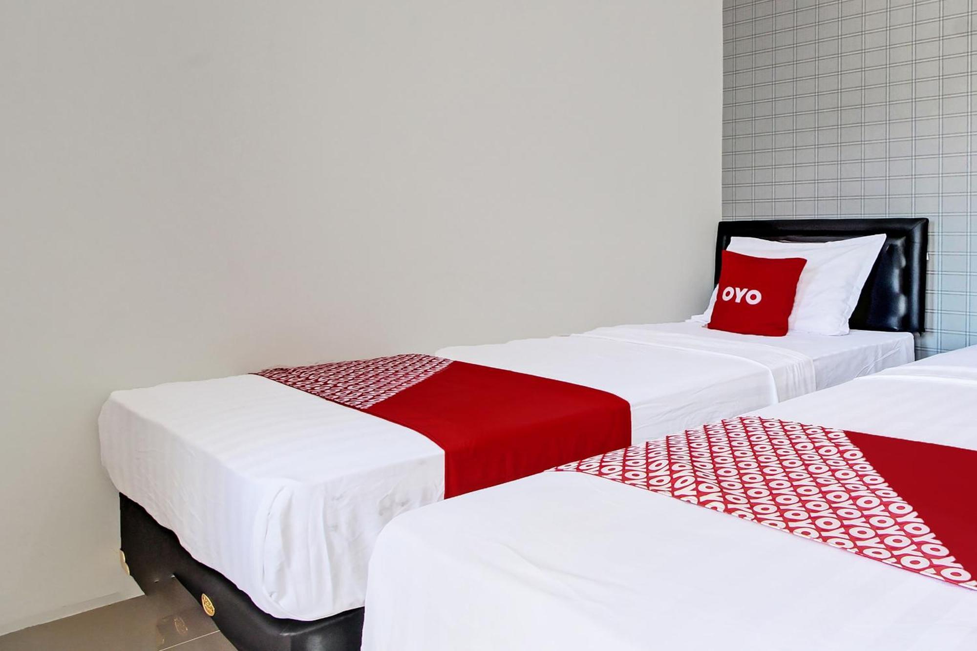 Super Oyo Collection O 92363 Kp Inn Yogyakarta Exterior photo
