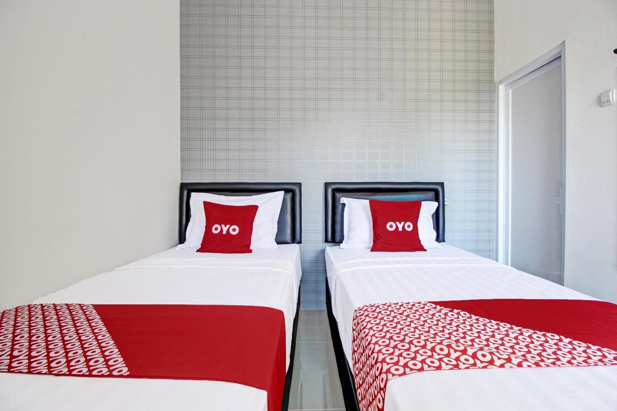Super Oyo Collection O 92363 Kp Inn Yogyakarta Exterior photo